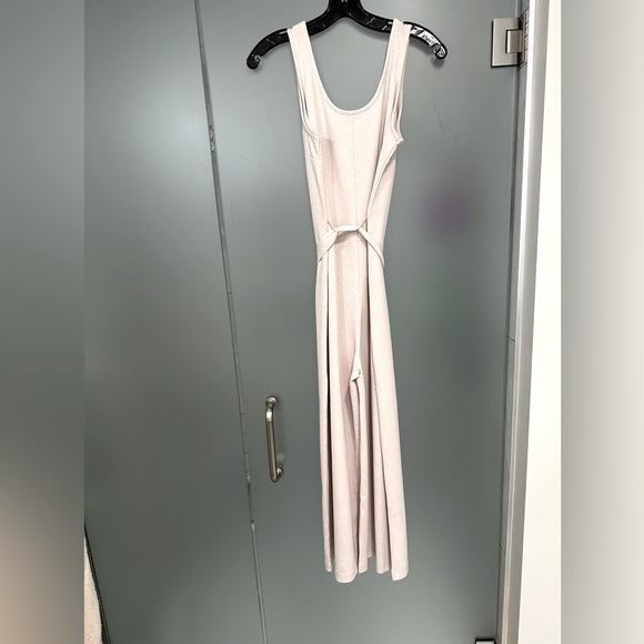 NWOT Hem & Thread-Beige- Small- jumpsuit - Picture 2 of 2